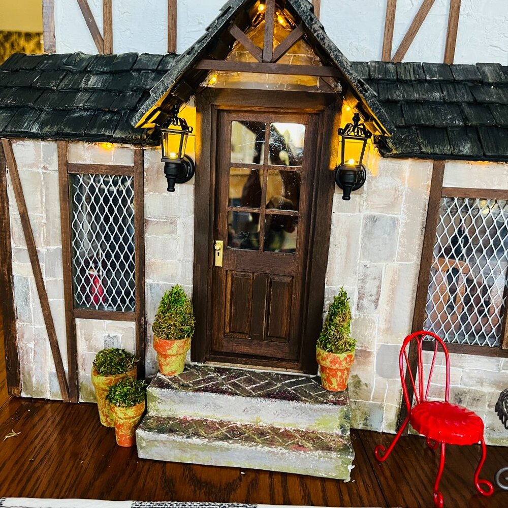 1 of 3 doll house RENO - Picture 17 of 17